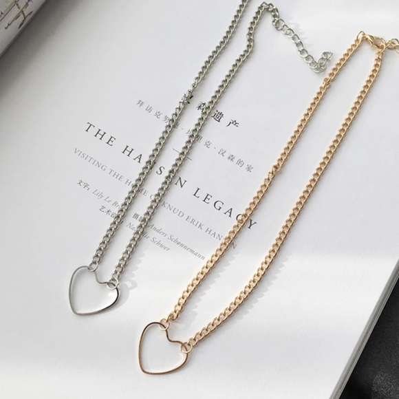 Heart Chain Choker Necklace - Picture 3 of 3